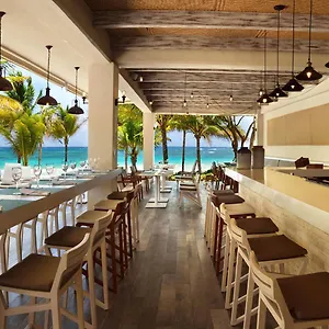https://catalonia-royal-tulum.quintano-roohotels.com